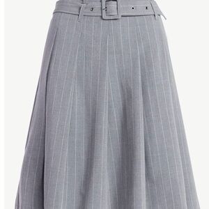 Elegant Gray Pinstripe Skirt